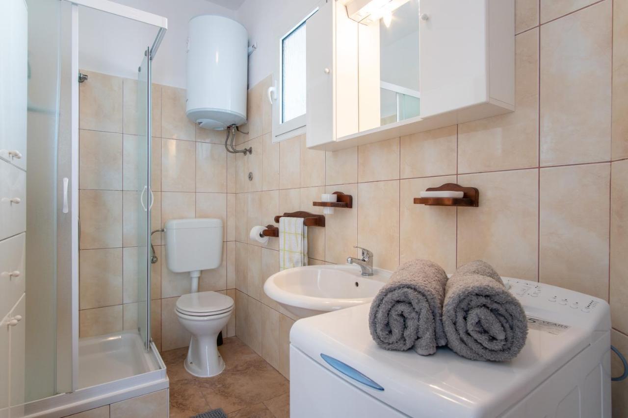 פג Apartment Lazic Pag מראה חיצוני תמונה